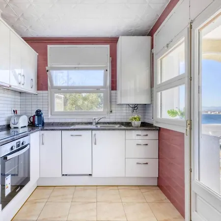 Vubel Modern * סן טרופז