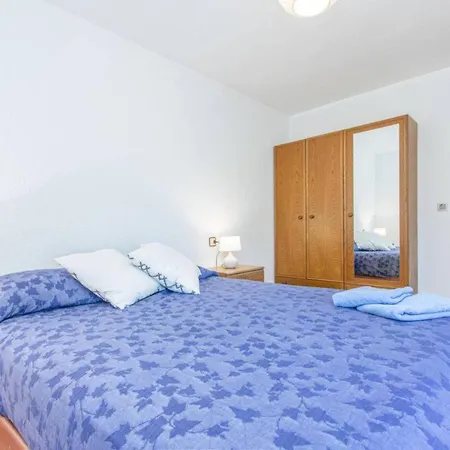 Holiday home Vubel Modern *