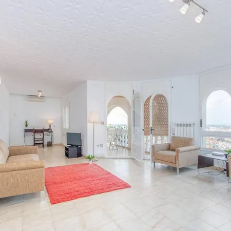 Luxury Villla Gassin With Pool & Gym *
